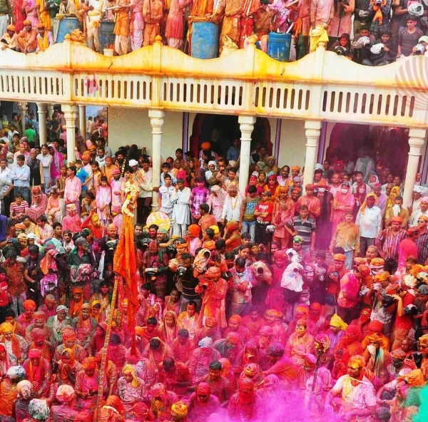 6 Days Holi Special Tour Agra With Jaipur