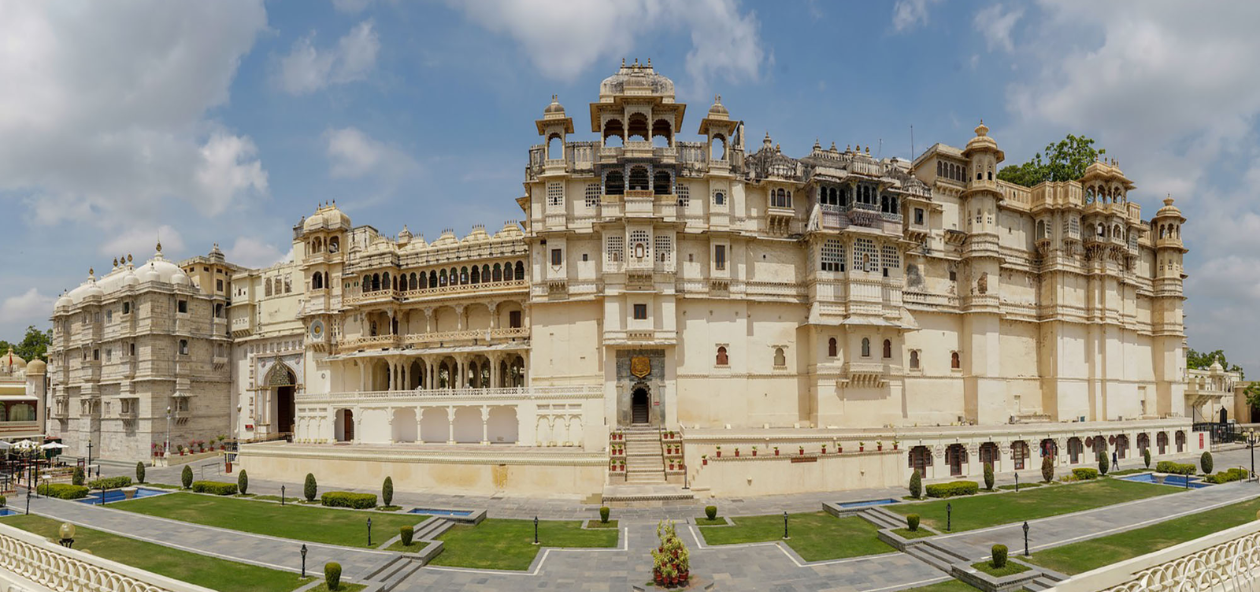 Rajasthan tour with Taj mahal